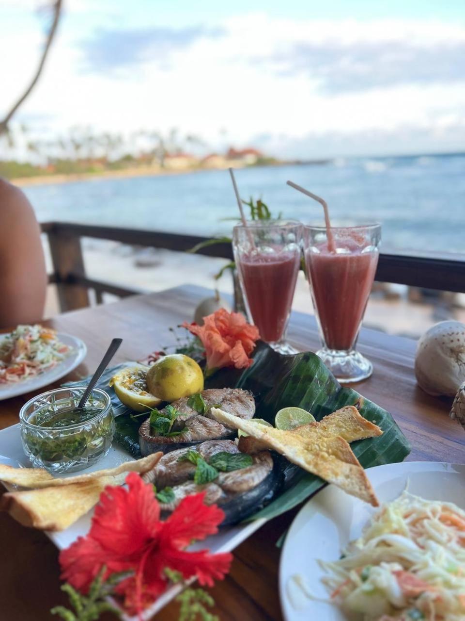Coconut Palm Beach Restaurant And Rooms Диквелла Экстерьер фото