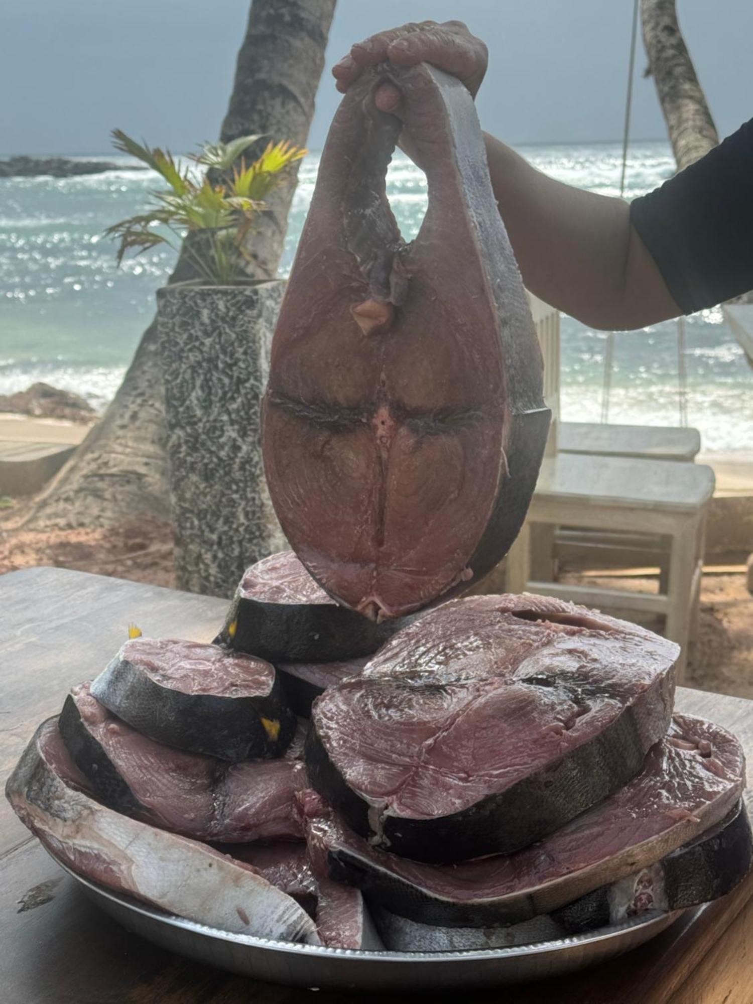 Coconut Palm Beach Restaurant And Rooms Диквелла Экстерьер фото