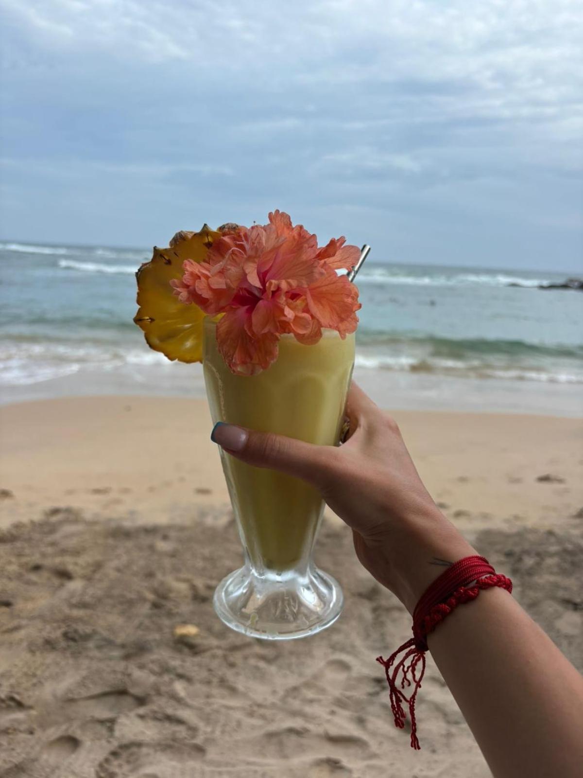 Coconut Palm Beach Restaurant And Rooms Диквелла Экстерьер фото