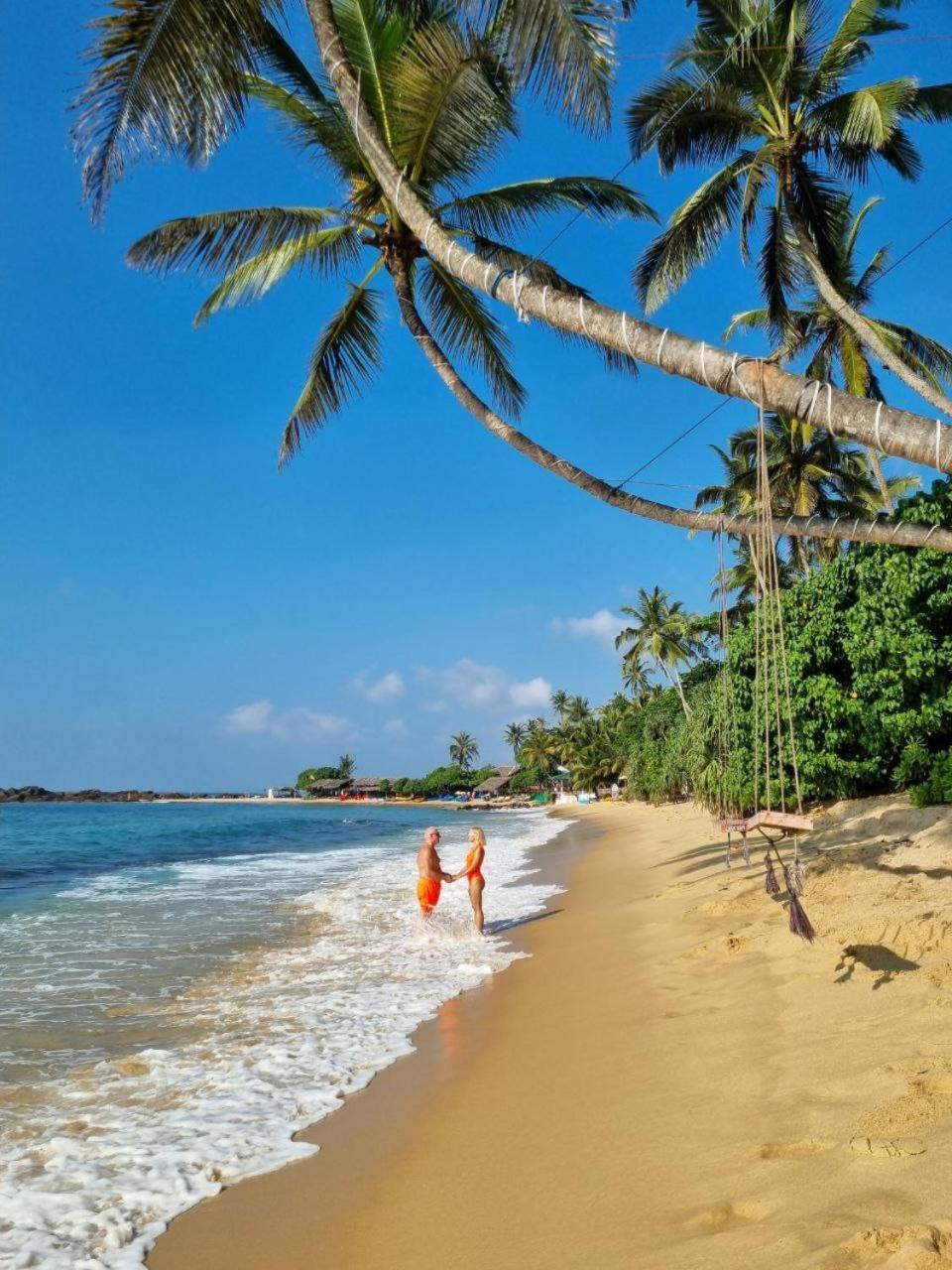 Coconut Palm Beach Restaurant And Rooms Диквелла Экстерьер фото